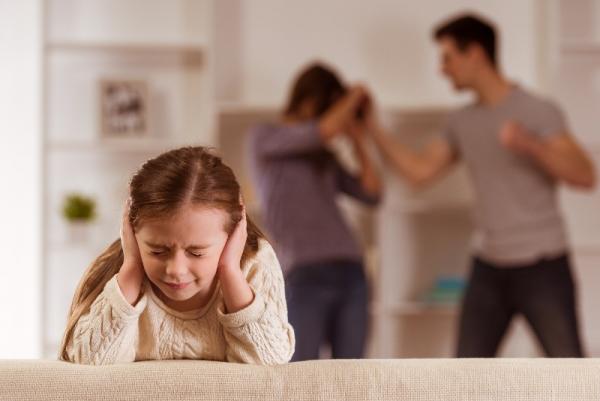 Quelle est la place de l'enfant en cas de violences au sein du couple? 